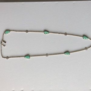 Kendra Scott necklace